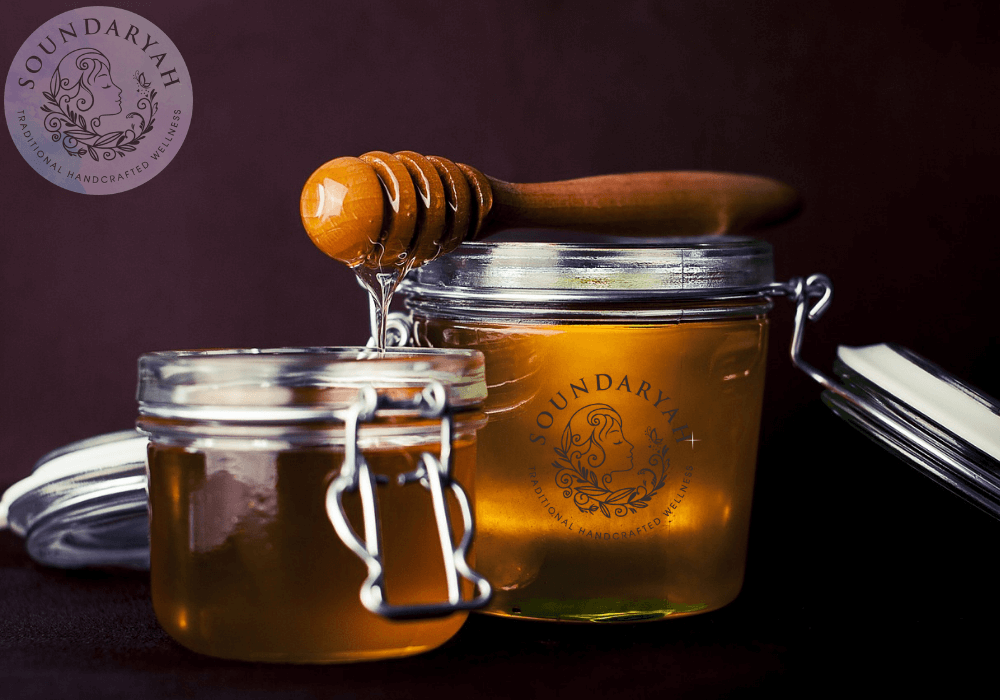12 Benefits of Honey According to Ayurveda